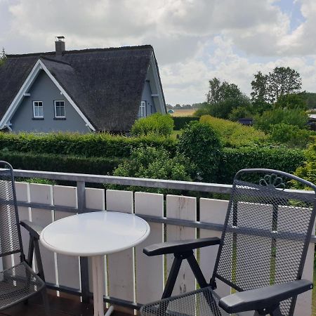 Buhne II Og Appartement Wieck Buitenkant foto